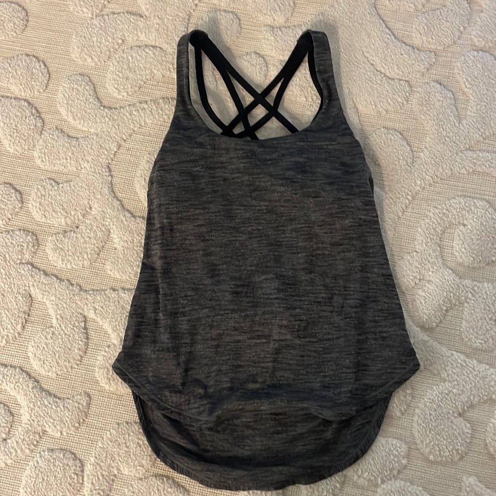 Lululemon tank top built in bra with criss cross back